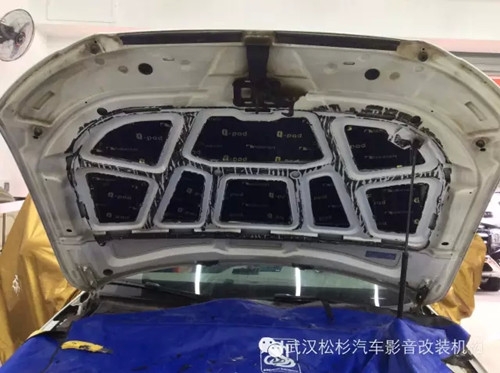 【武漢松杉汽車(chē)音響】奧迪A4L全車(chē)隔音，降低路噪、胎噪