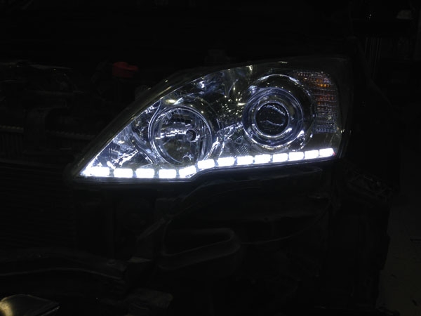 西寧車燈升級CRV大燈改裝