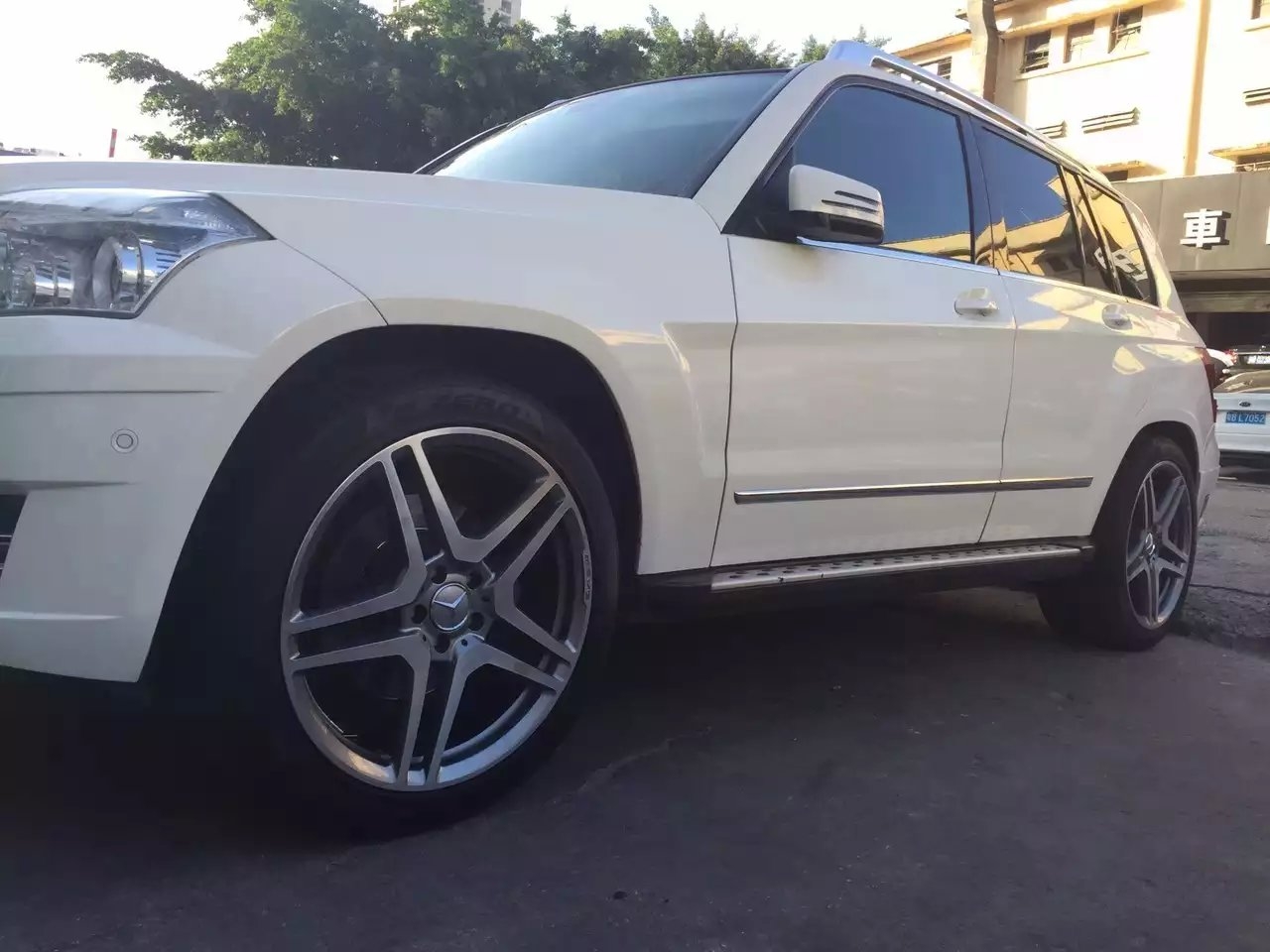 奔馳，裝原裝 AMG 20寸