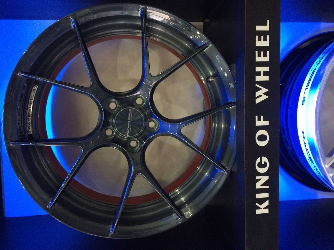 Facewheels 獨特兩片式鍛造系列