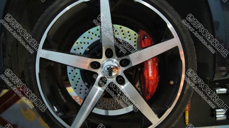 英菲尼迪升級(jí) BREMBO F50 剎車