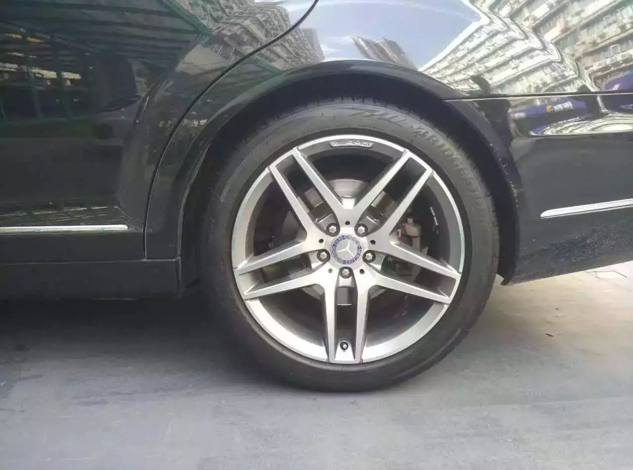 奔馳，裝原裝 AMG 19寸