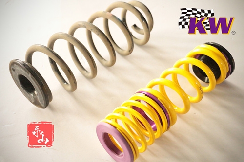 才跑了兩百公里的高爾夫R20，更換KW ClubSport