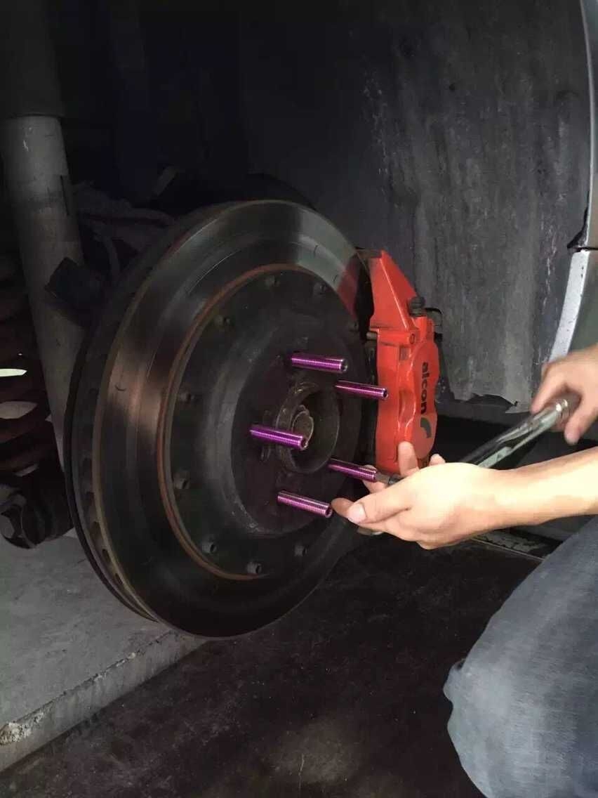 Facewheels 獨(dú)特兩片式鍛造裝E92 M3