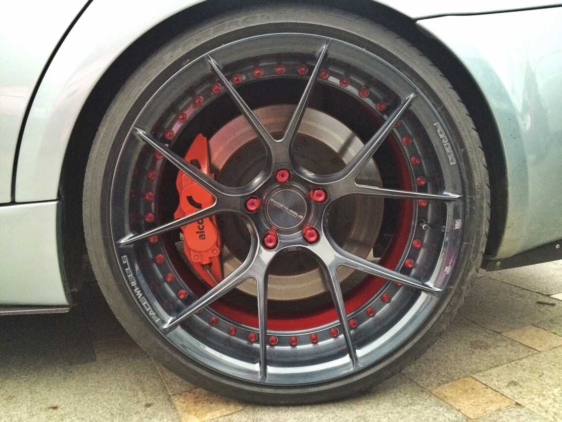 Facewheels 獨(dú)特兩片式鍛造裝E92 M3