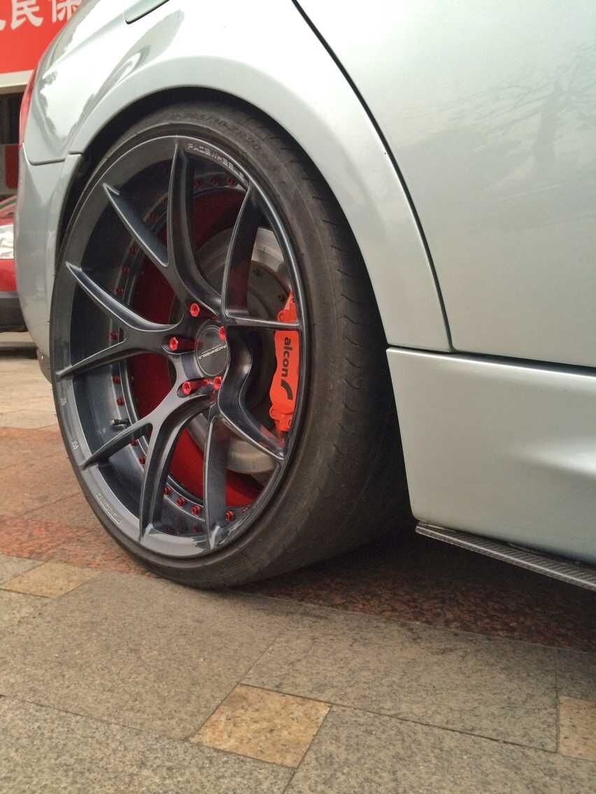 Facewheels 獨(dú)特兩片式鍛造裝E92 M3