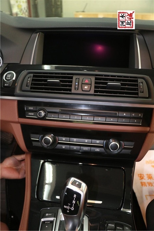 【石家莊永誠(chéng)汽車】寶馬五系520改裝NBT主機(jī)，手寫(xiě)旋鈕，大屏，倒車影像