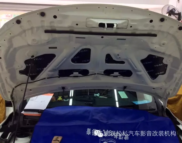 武漢松杉汽車(chē)音響改裝一次性改裝 尼桑軒逸音響升級(jí)汽車(chē)隔音安裝調(diào)音俠