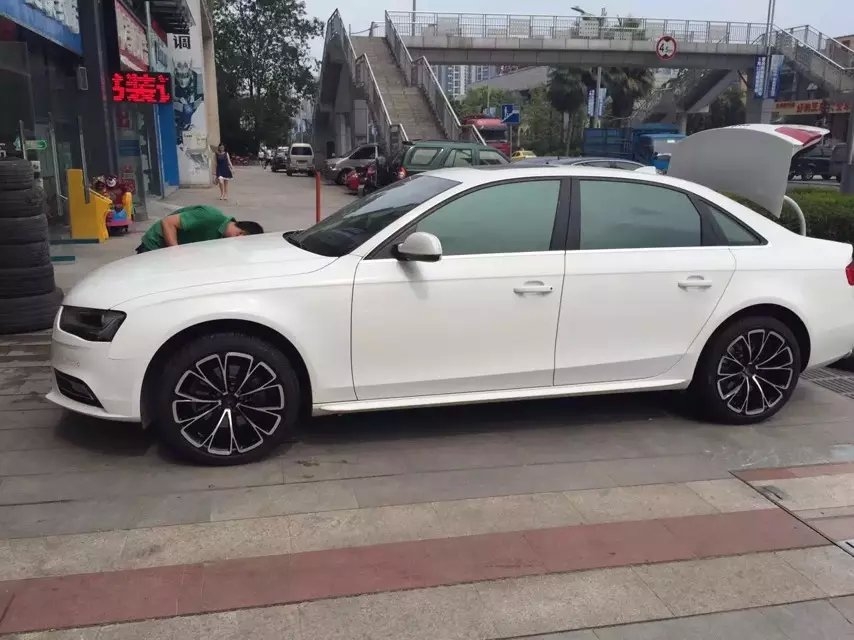 奧迪A4升級19寸 輪轂輪胎