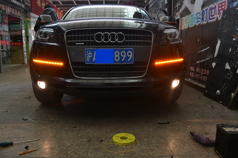 上海奥迪Q7低配卤素大灯改装原厂高配氙气大灯总成 原厂转向杠灯