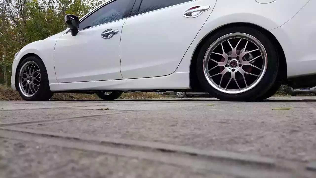 PIAA 19寸，已裝車！ 效果自己看！