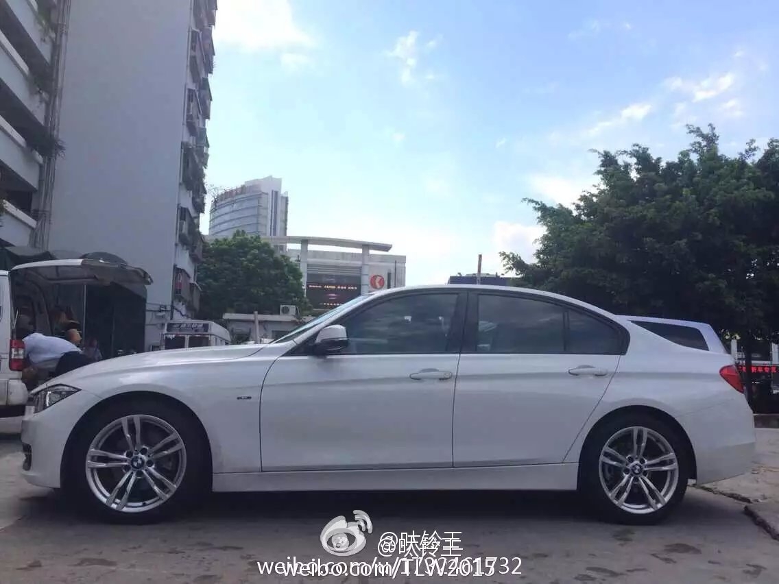寶馬 原裝 441 到貨一套，18寸