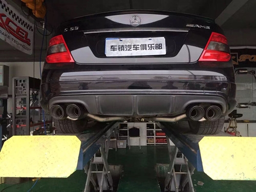 【車鎮(zhèn)改裝】奧地利REMUS排氣為奔馳C63 AMG提供澎湃有力的聲音