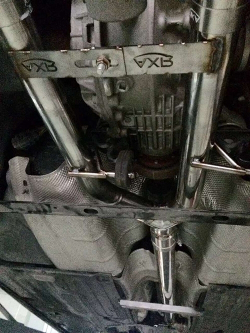 【車鎮(zhèn)改裝】捷豹X2.0T改裝AXR中尾段閥門排氣