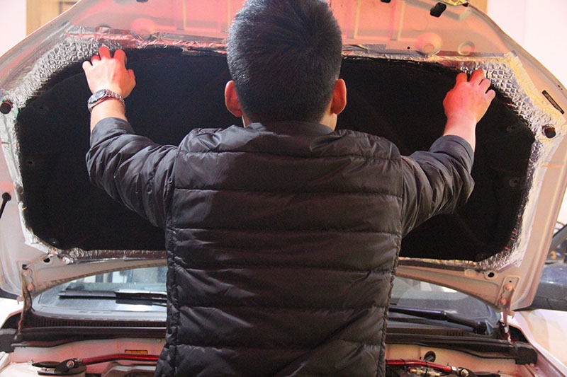 【長沙霓皇汽車音響】帝豪新款前門升級法國勁浪165KR