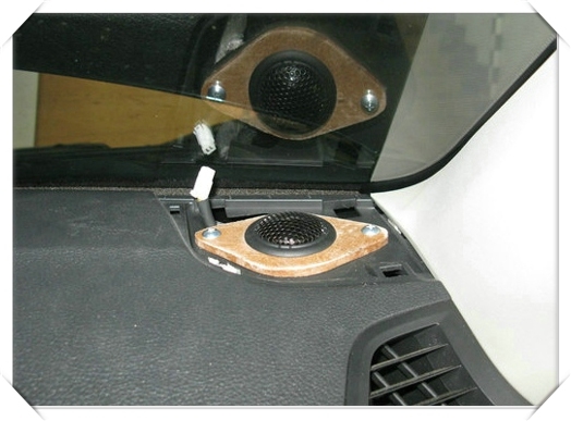 常州至上音樂(lè)汽車(chē)音響改裝斯巴魯森林人讓FLUX和Opera?Family定義