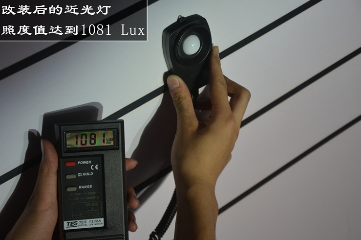 中山本田飛度車燈升級氙氣大燈 寶馬天使眼專業(yè)改裝——中山清風(fēng)車影燈改