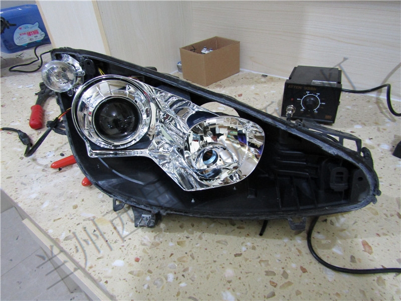 標(biāo)志408升級Q5  日間行車燈