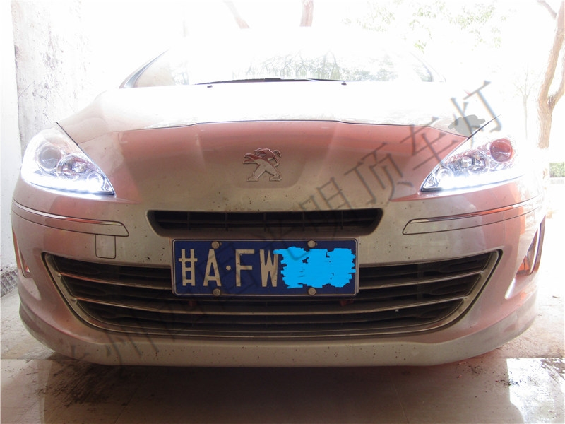 標(biāo)志408升級Q5  日間行車燈