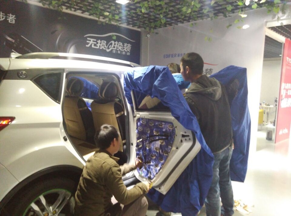 長(zhǎng)安CS35 四門隔音+漫步者GF651B汽車音響