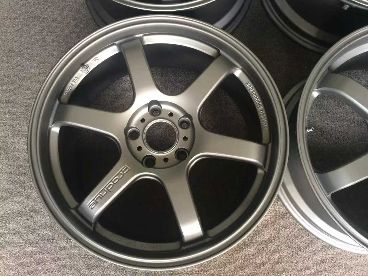 Prodrive 極品鍛造，二手一套： 18寸