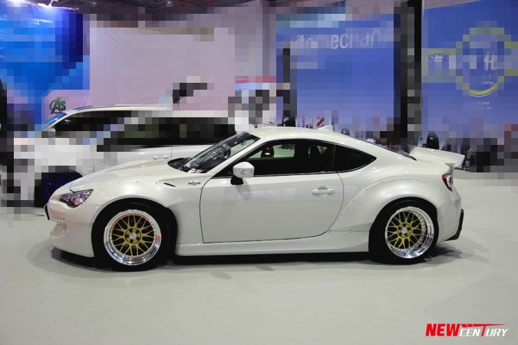 豐田GT86改裝LB寬體大包圍Greddy Rocket bunny火箭兔二代寬體尾翼前杠后杠包圍