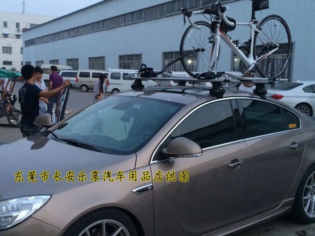 別克君威安裝拓樂車頂行李架實(shí)拍