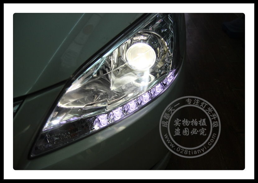 成都軒逸車燈改裝氙氣燈雙光透鏡LED日行燈