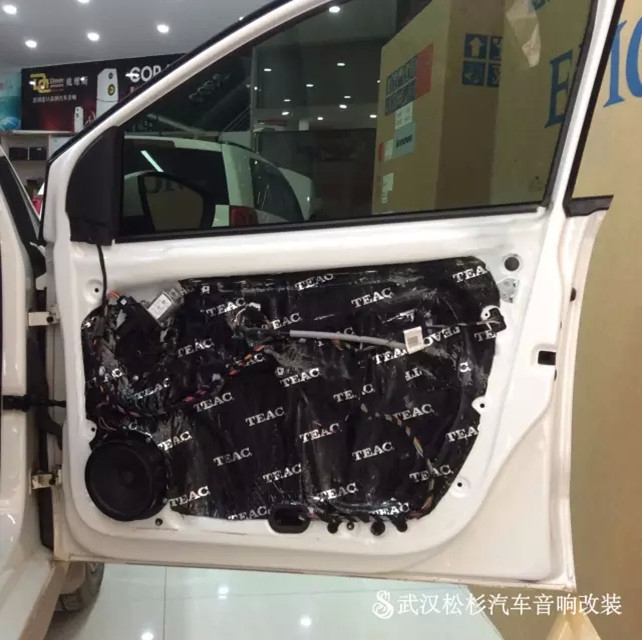 【武漢松杉汽車音響改裝店】升級大眾polo兩門汽車隔音案例