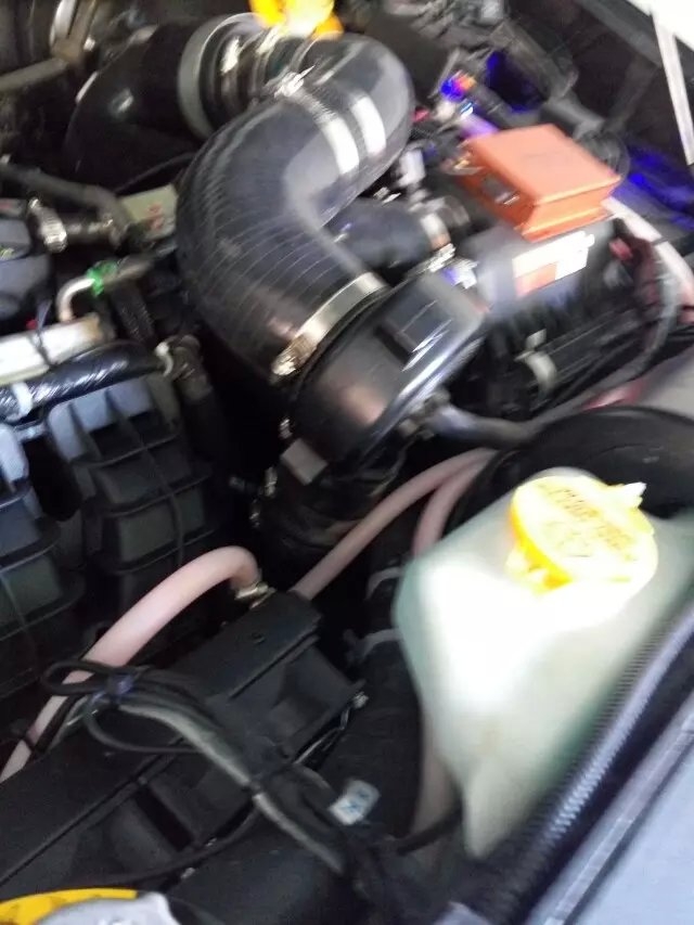 酷威提升動力節(jié)油改裝鍵程離心式水冷型大功率電動渦輪增壓器LX3971S