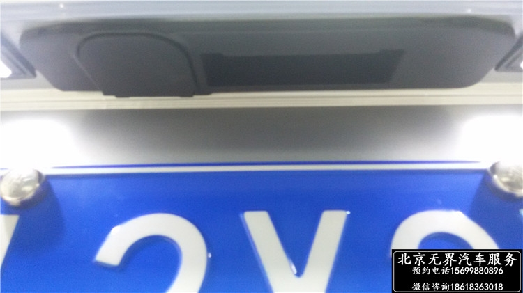 奔馳W205新款C級旅行版改原廠電耳 氛圍燈 倒影 隱藏式行車記錄儀