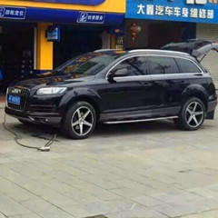 奧迪Q7換裝20寸5副輪轂配固特異輪胎275/45R20/110Y