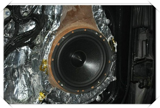 大眾邁騰升級德國佛倫詩套裝喇叭——常州至上音樂汽車音響改裝