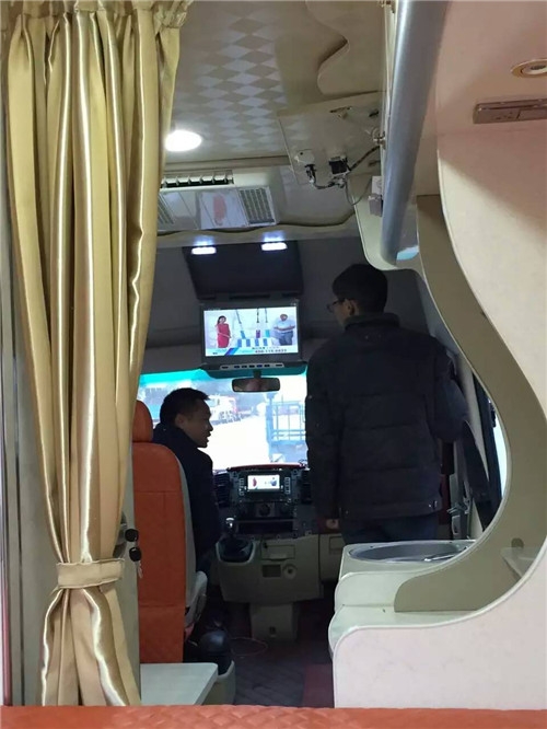 東風(fēng)御風(fēng)B型房車設(shè)計