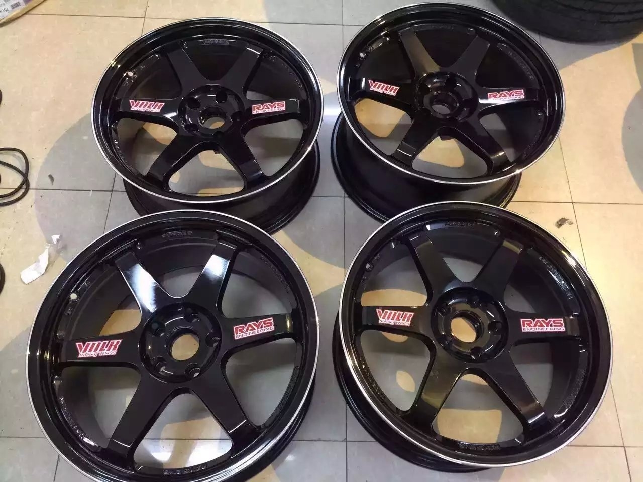 RAYS TE37 5*114.3 or 112，18寸