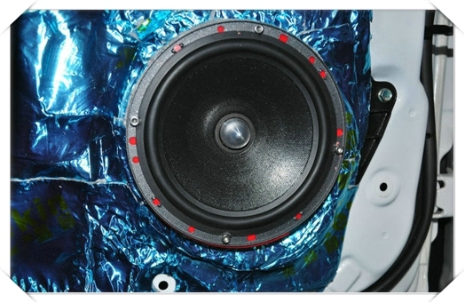 常州至上音樂改裝馬自達M3汽車音響德國FLUX+歌劇世家??