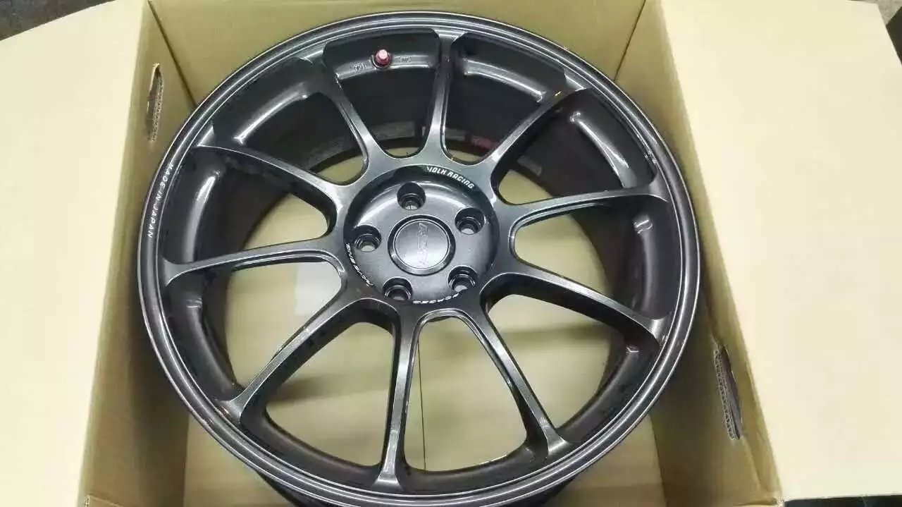 RAYS ZE40．19寸，裝阿特茲！
