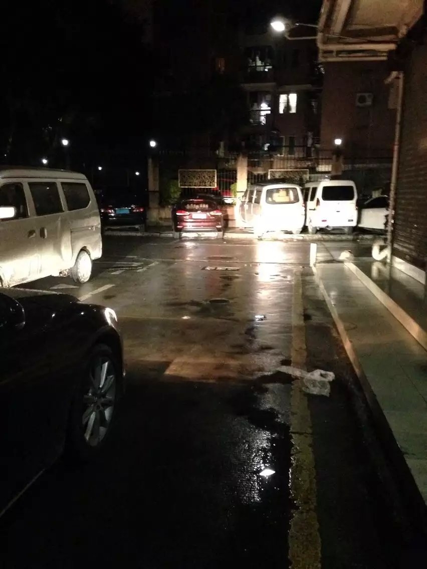 銳志車燈升級(jí)德國海拉5透鏡