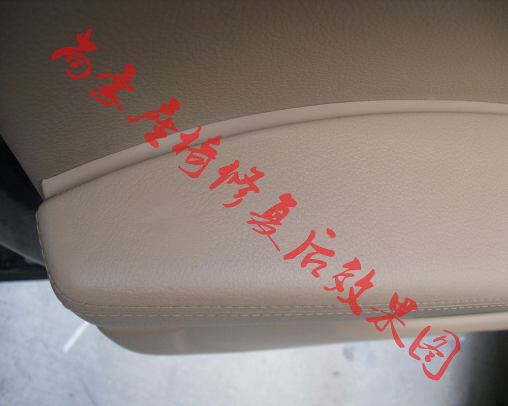 保時(shí)捷座椅、門把手修復(fù)案例