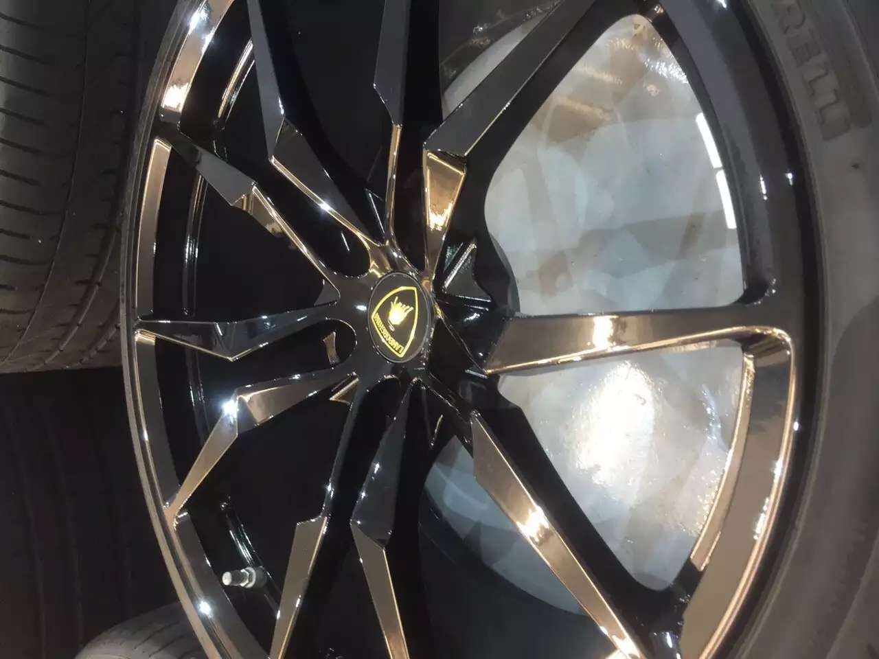 50周年紀念版  LP720 原配