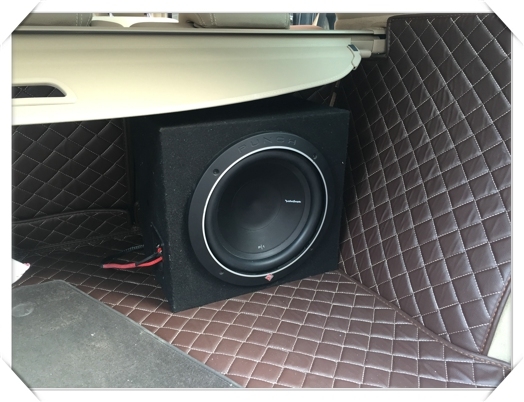 常州至上讓音樂情感都盡情釋放奔馳ML350汽車音響改裝