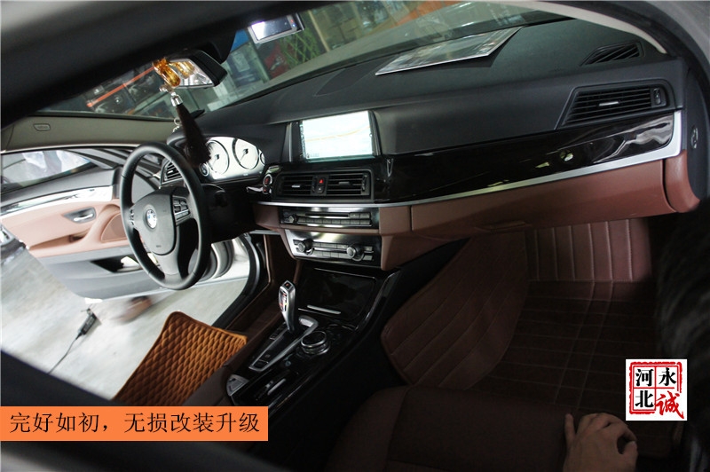 【永誠(chéng)汽車】石家莊寶馬五系525改裝NBT主機(jī)，大屏，手寫，副廠倒車影像