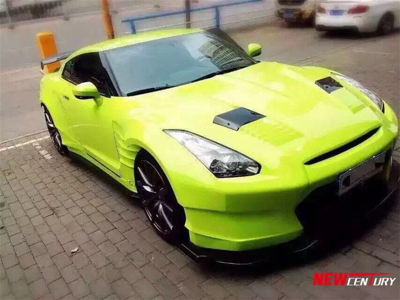 日產(chǎn)R35 戰(zhàn)神GTR改裝寬體賽道版機蓋葉子板尾翼