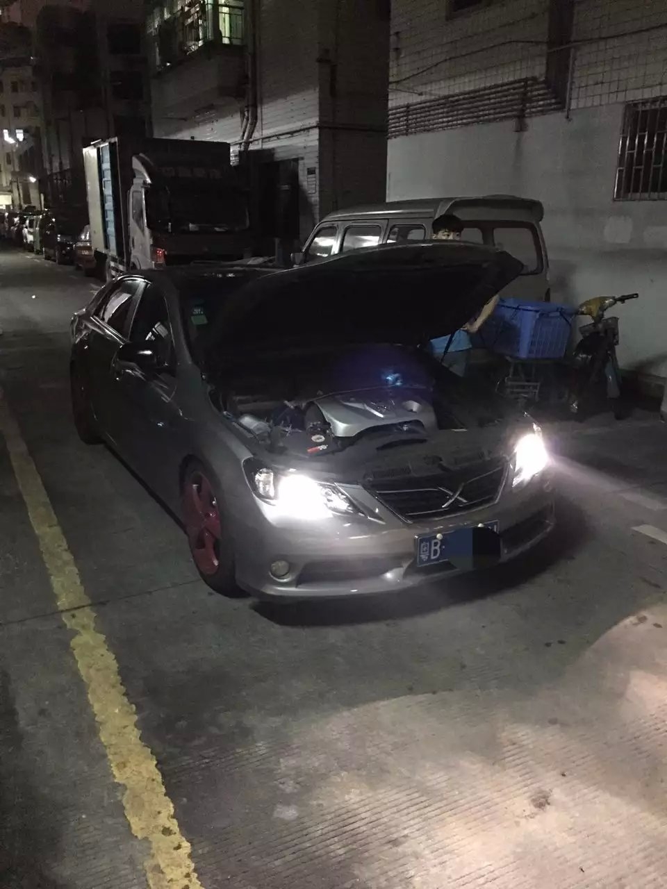 銳志燈光升到德國海拉5透鏡