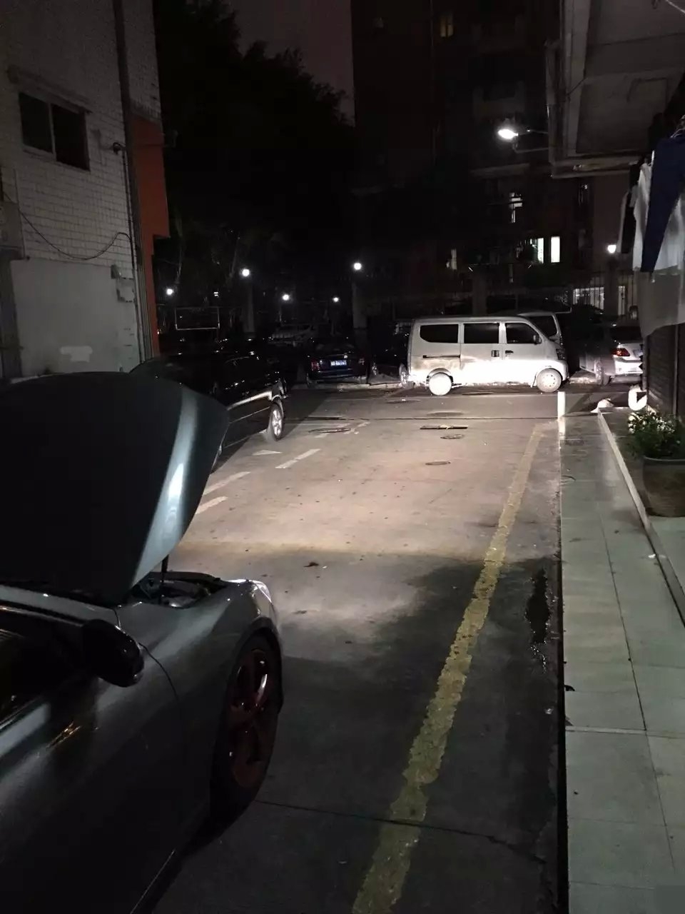 銳志燈光升到德國海拉5透鏡