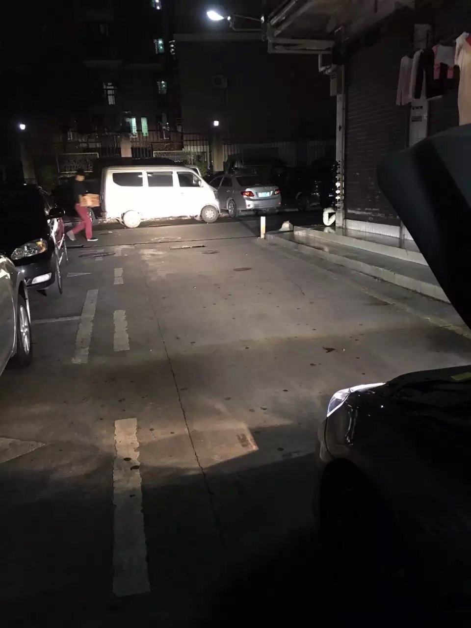 銳志燈光升到德國海拉5透鏡