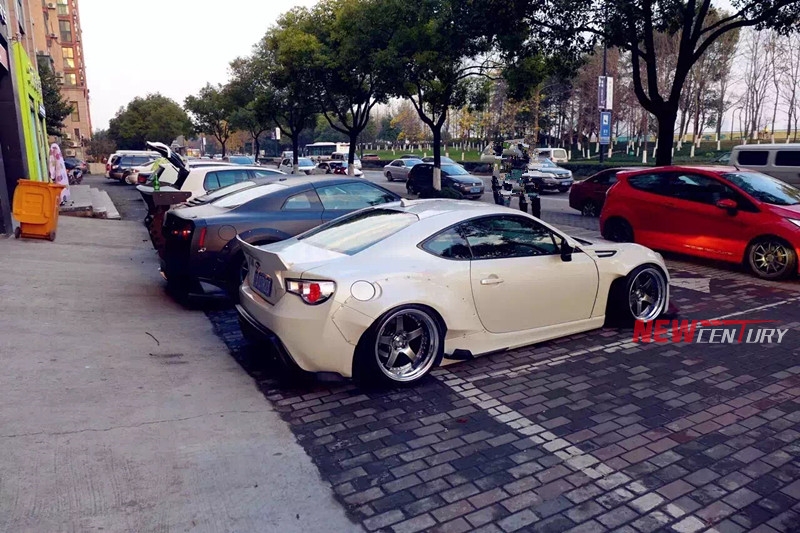 斯巴魯BRZ改裝寬體大包圍套件 豐田GT86改裝套件