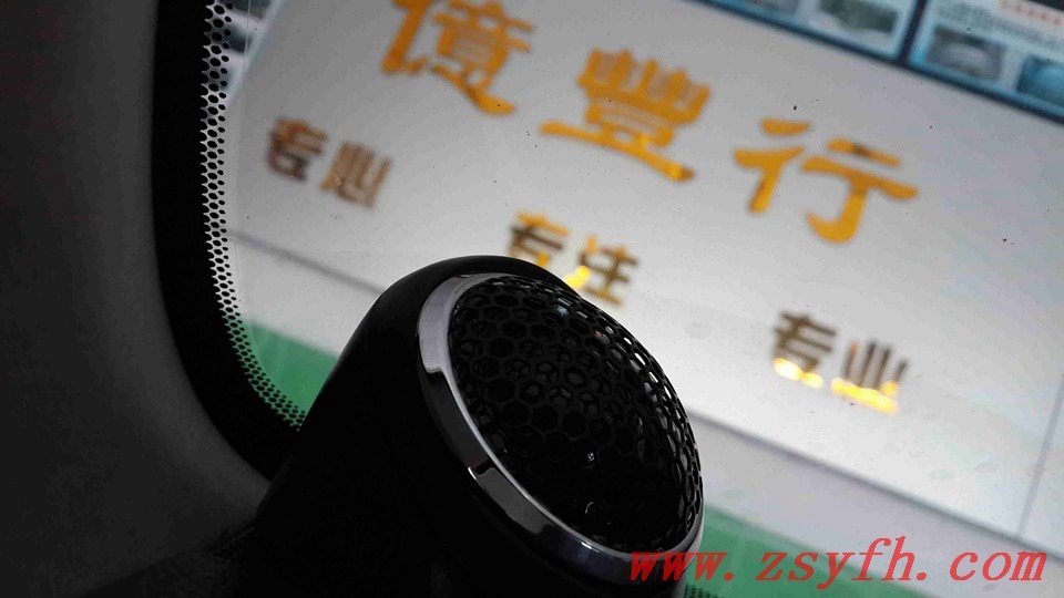 專業(yè)的重要——豐田凱美瑞汽車音響改裝