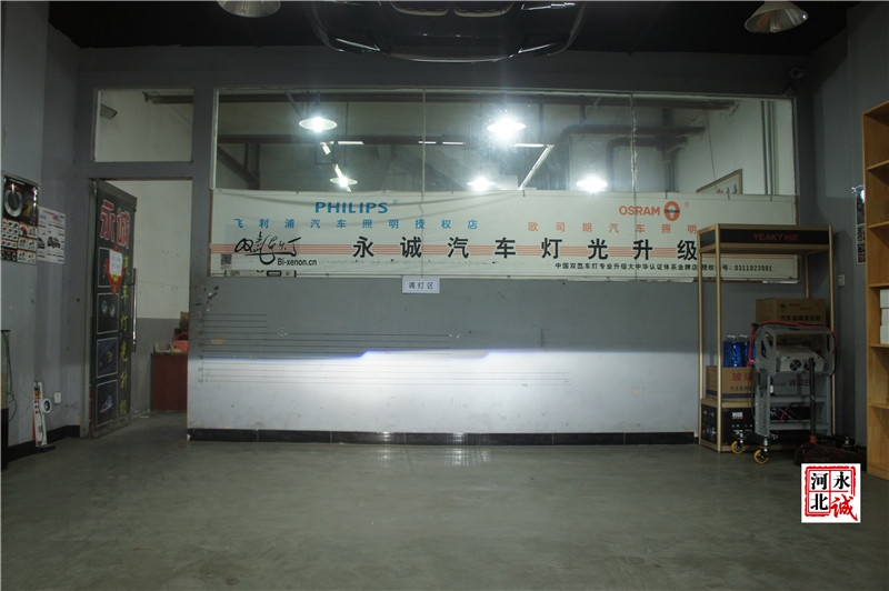 【永誠汽車】邢臺專業(yè)改燈，豐田雅力士改裝Q5透鏡+國產(chǎn)雪萊特氙氣燈
