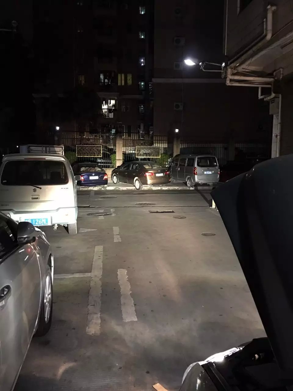 銳志燈光升級德國海拉5透鏡